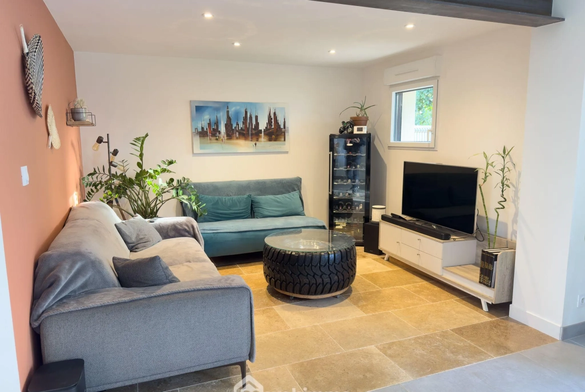 Maison 115,65 m² avec 4 chambres à La Ménitré – Terrain de 1014 m², proche commodités 