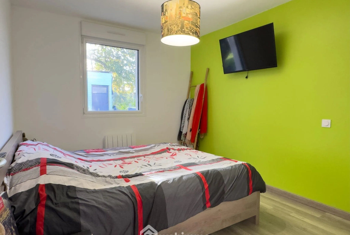 Maison 115,65 m² avec 4 chambres à La Ménitré – Terrain de 1014 m², proche commodités 