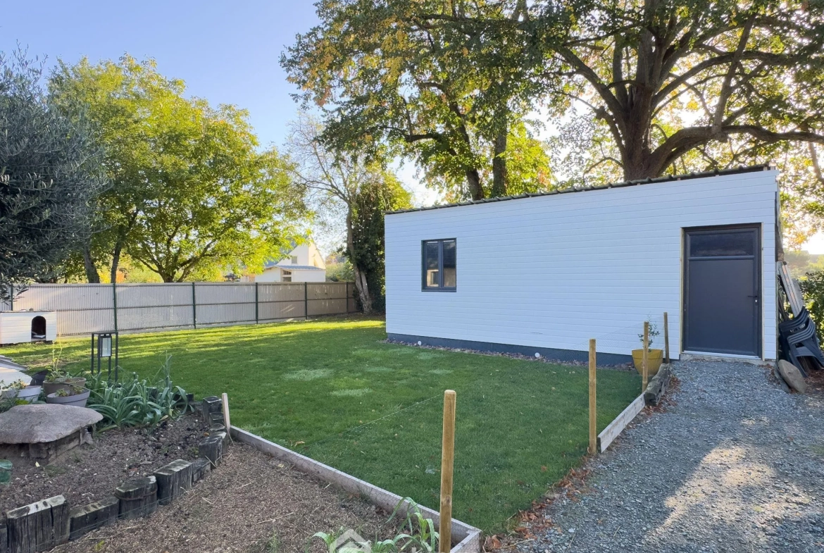 Maison 115,65 m² avec 4 chambres à La Ménitré – Terrain de 1014 m², proche commodités 