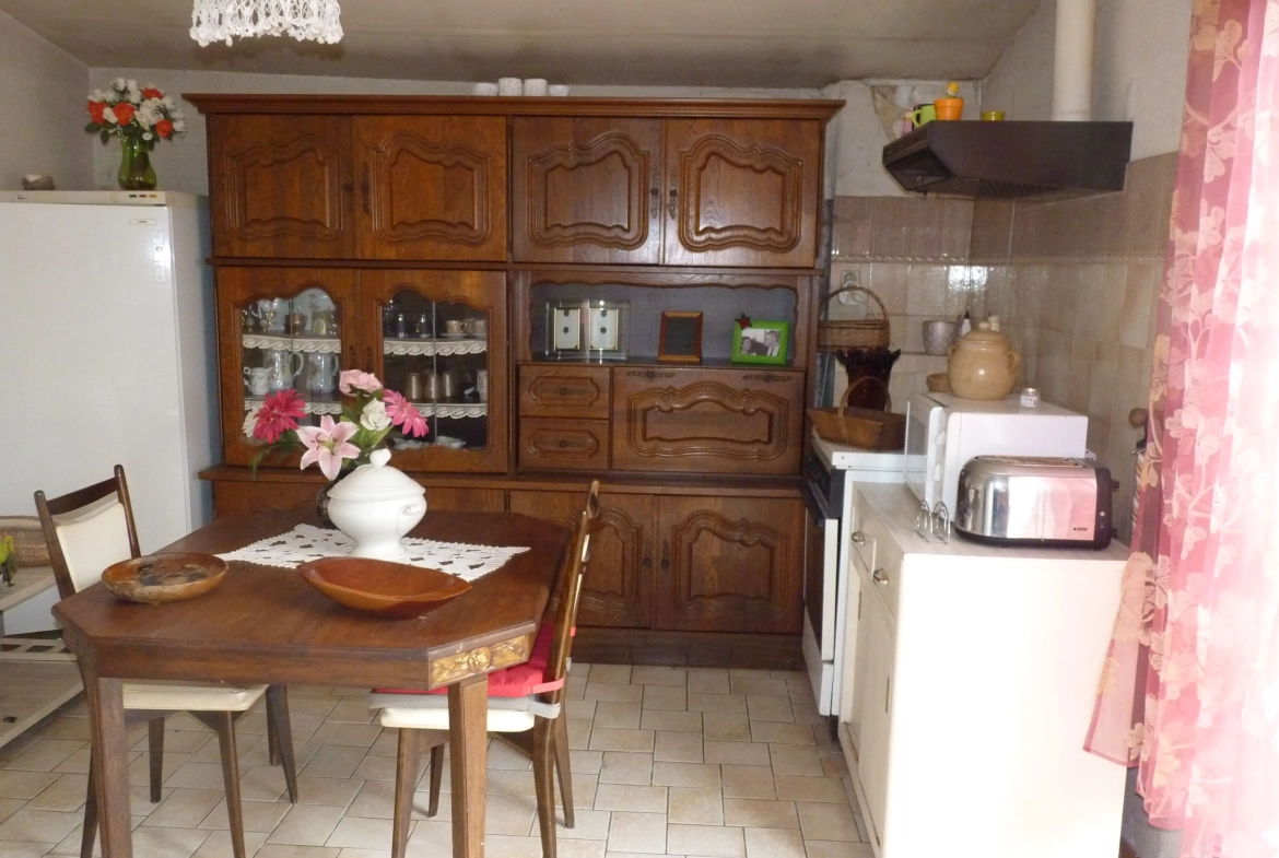 Maison à vendre de 125m² proche Signy l'Abbaye avec cave et grand terrain 