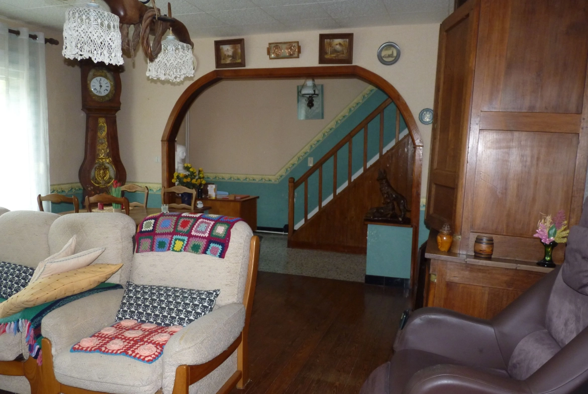 Maison à vendre de 125m² proche Signy l'Abbaye avec cave et grand terrain 
