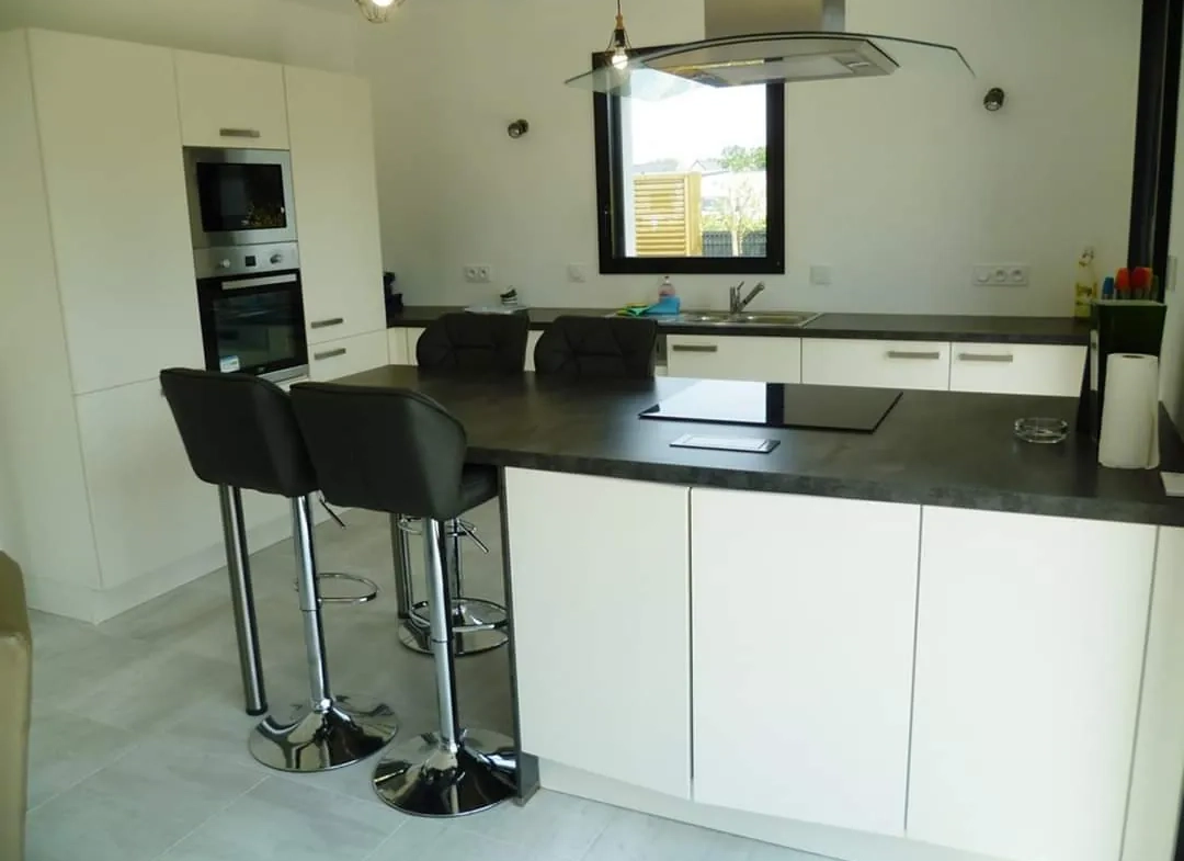 Maison neuve personnalisable à Roussillon – 390 m² de terrain, à partir de 225 000 € 