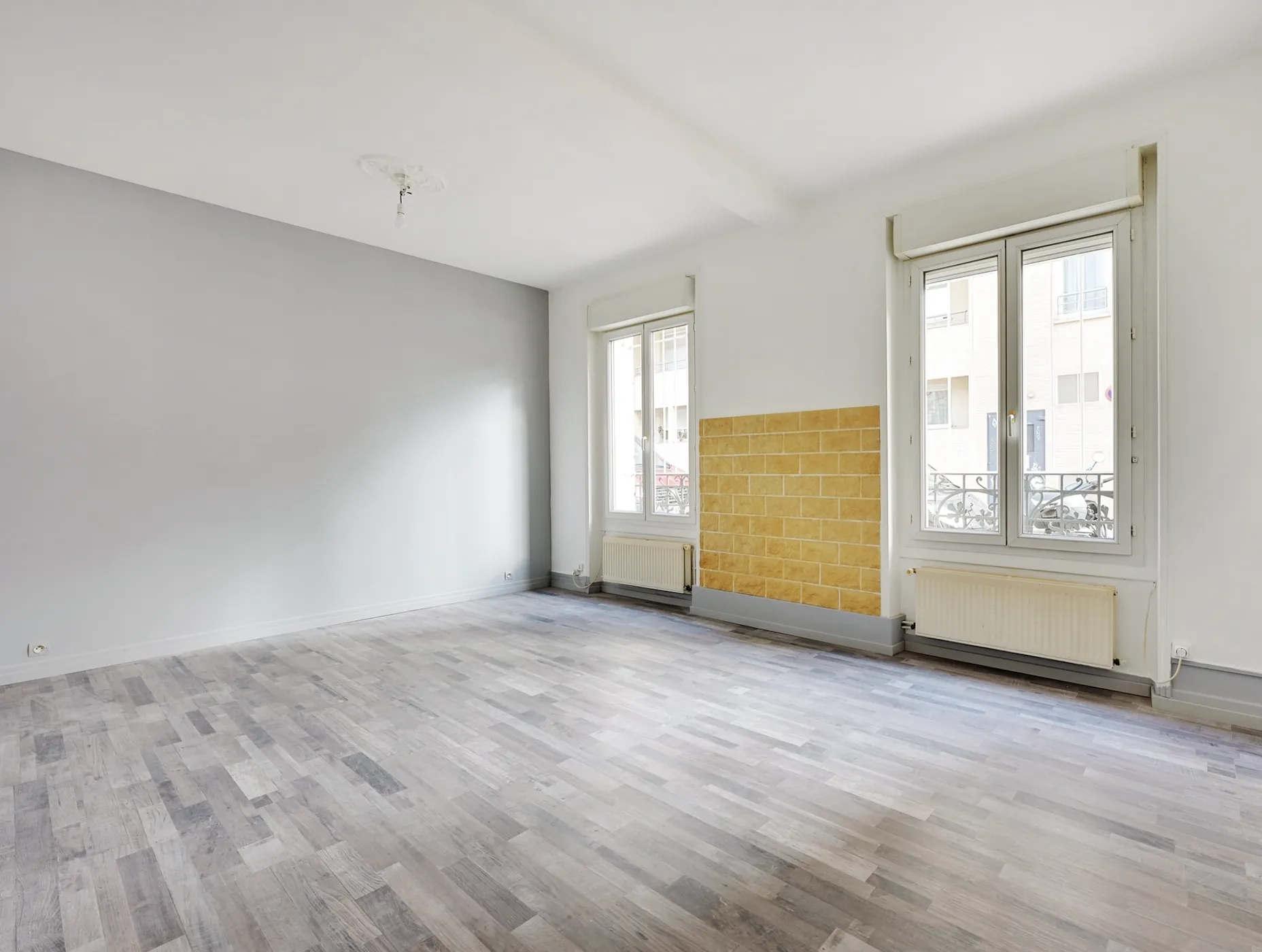 Appartement 2 pièces à Paris dans le 14e, idéal pour investissement ou résidence 