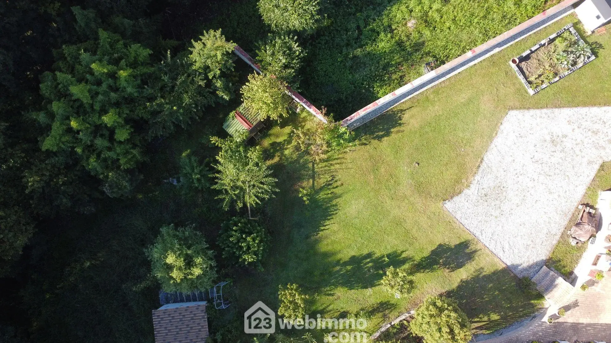 Maison lumineuse de 119 m² avec jardin et potentiel locatif à Hagetmau 