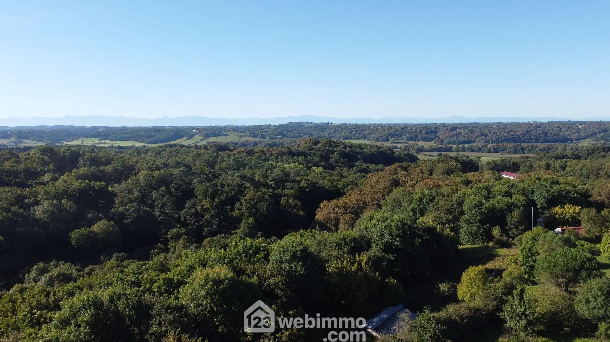 Maison lumineuse de 119 m² avec jardin et potentiel locatif à Hagetmau 