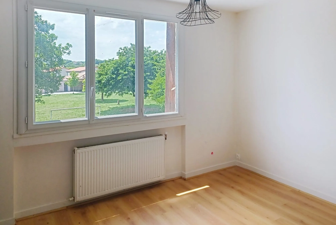 Maison T5 avec grand jardin à Lombers proche Albi et Réalmont 