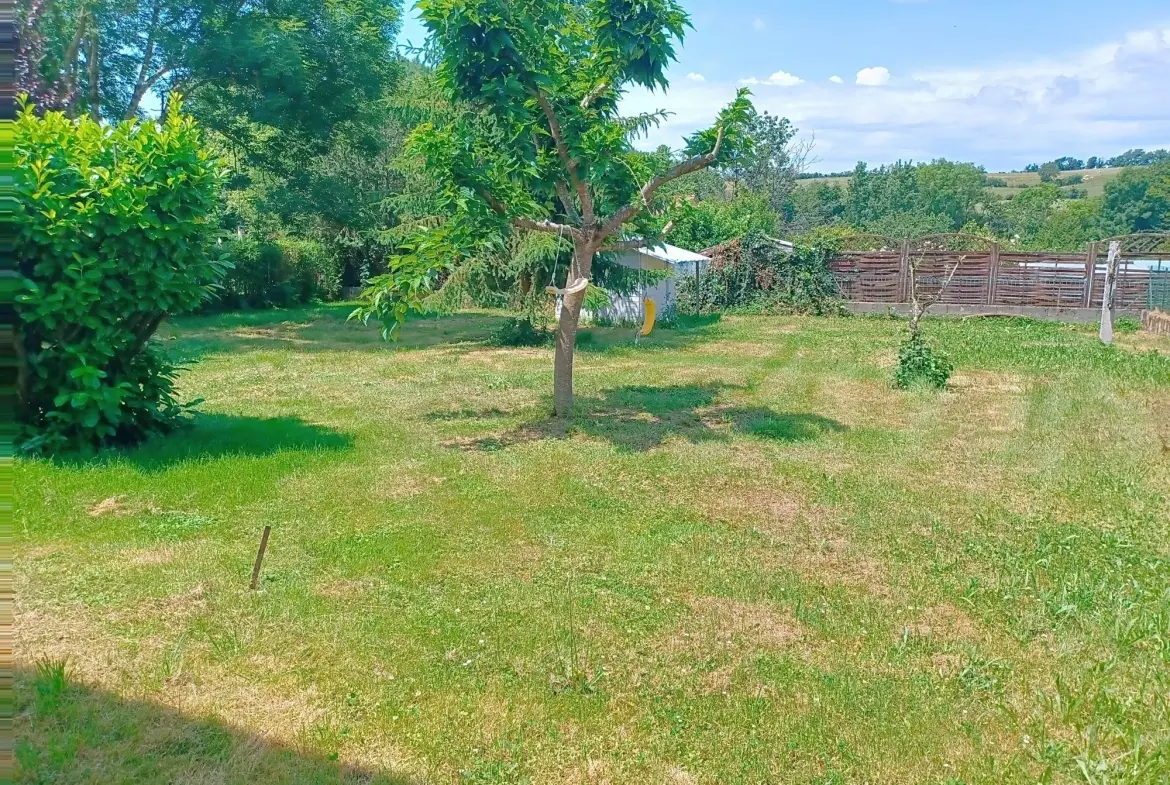 Maison T5 avec grand jardin à Lombers proche Albi et Réalmont 