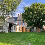 Maison de caractère à Saint Nectaire avec dépendance de 100 m²
