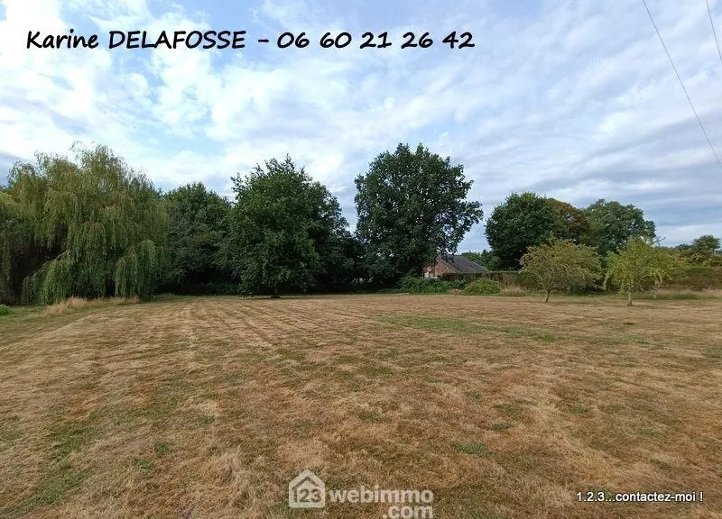 Terrain constructible de 1904 m² à Nesmy, proche La Roche-sur-Yon 