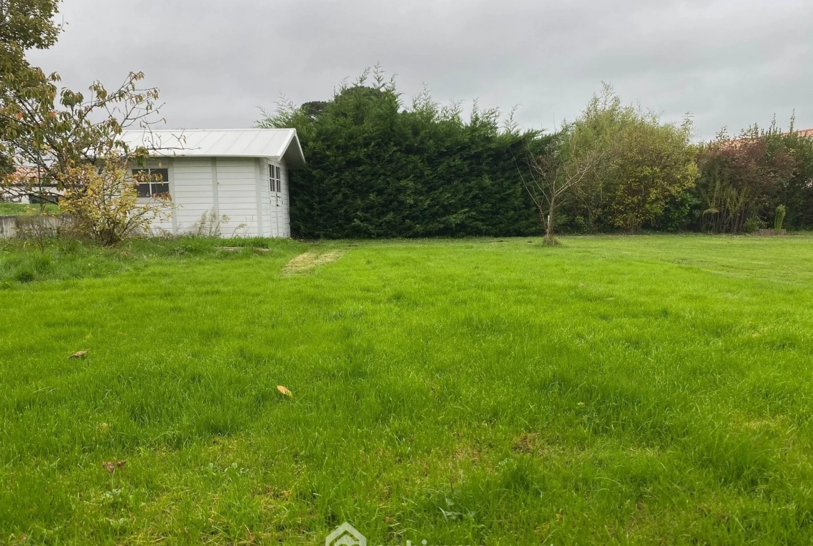 Terrain constructible de 548 m² à Talmont Saint Hilaire - Emplacement privilégié 