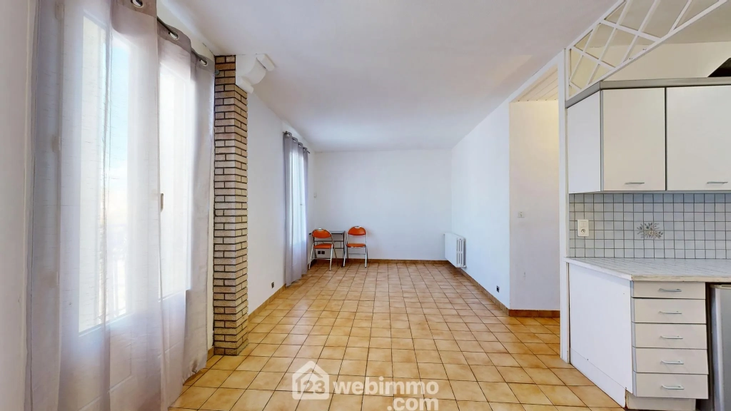 Appartement de 3 pièces à Noyon, investissement locatif sécurisé en hypercentre