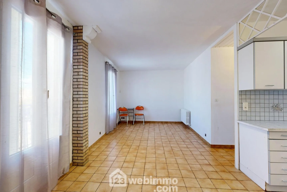 Appartement de 3 pièces à Noyon, investissement locatif sécurisé en hypercentre 