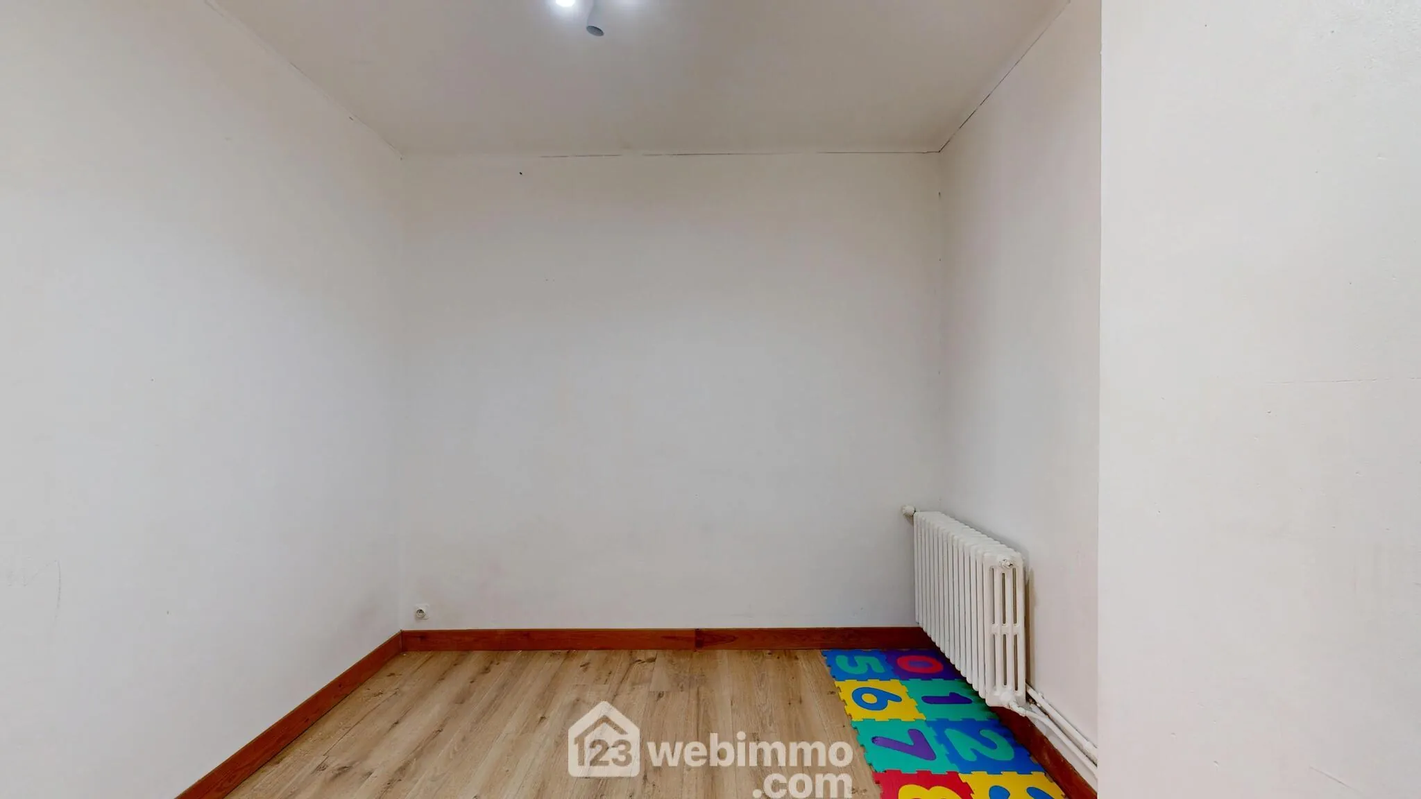 Appartement de 3 pièces à Noyon, investissement locatif sécurisé en hypercentre 