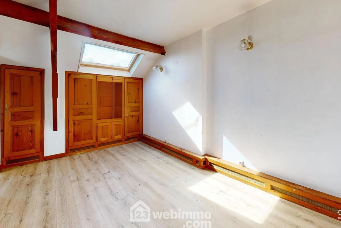 Appartement de 3 pièces à Noyon, investissement locatif sécurisé en hypercentre 