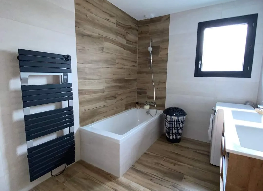 Maison neuve à construire à Tullins, 81 m², terrain de 540 m², basse consommation énergétique 