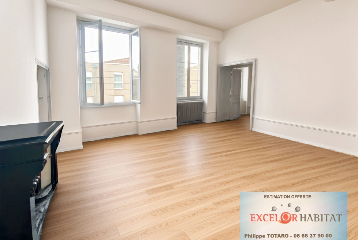 Appartement de caractère à Mâcon de 120 m² avec potentiel de rénovation 