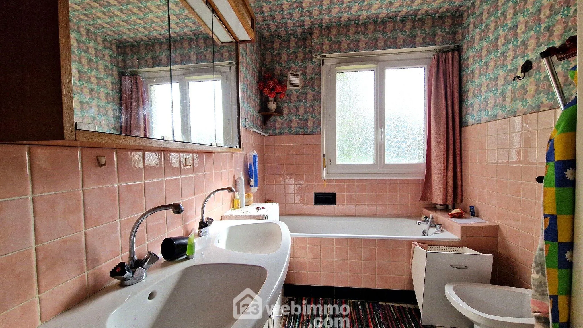 Maison individuelle de 141 m² avec jardin et garage à Laon 