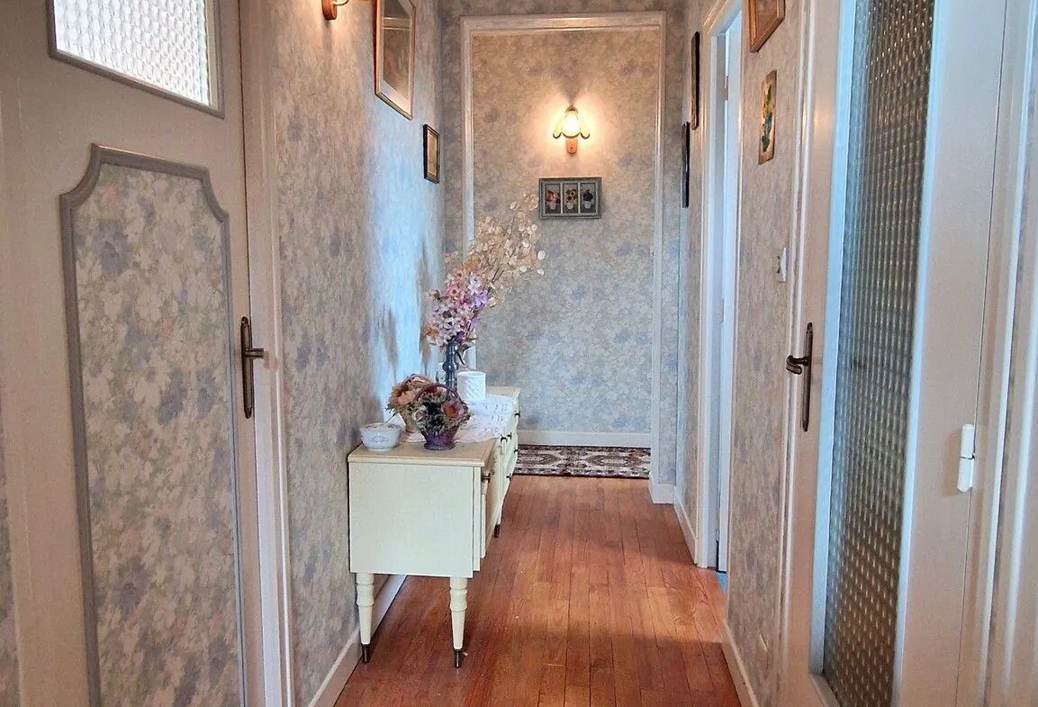 Maison individuelle de 141 m² avec jardin et garage à Laon 