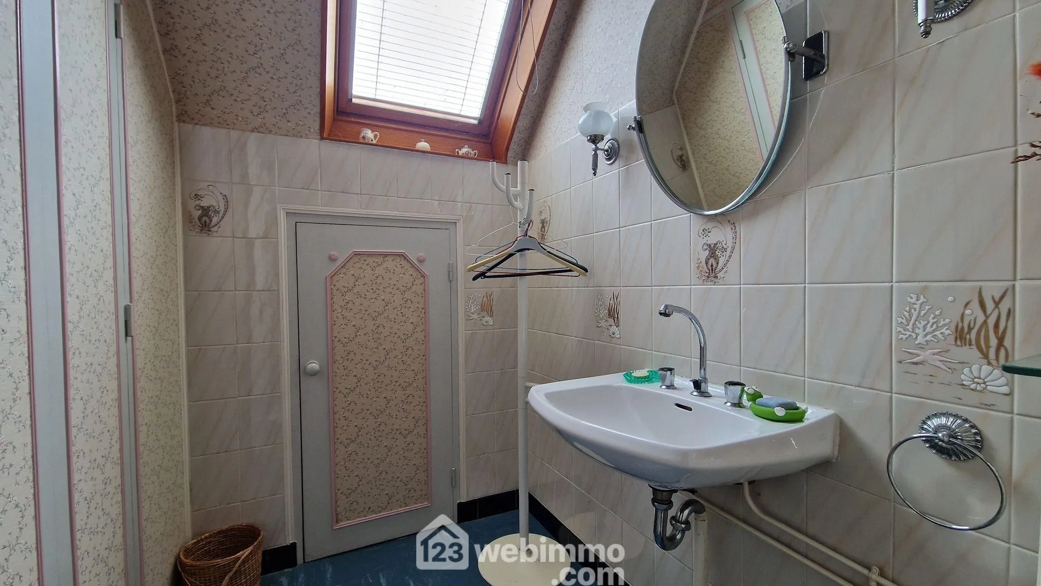 Maison individuelle de 141 m² avec jardin et garage à Laon 