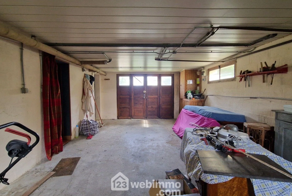 Maison individuelle de 141 m² avec jardin et garage à Laon 