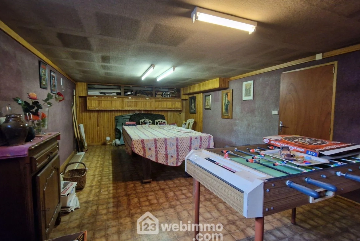 Maison individuelle de 141 m² avec jardin et garage à Laon 