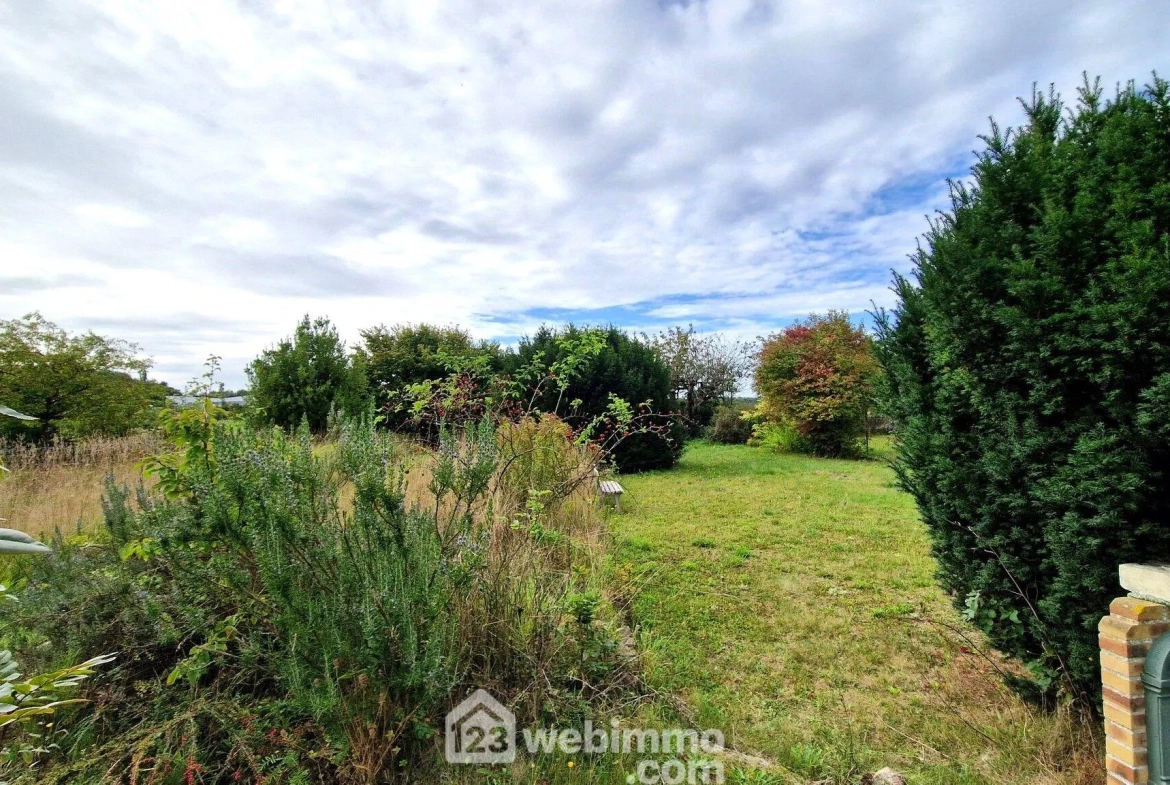 Maison individuelle de 141 m² avec jardin et garage à Laon 