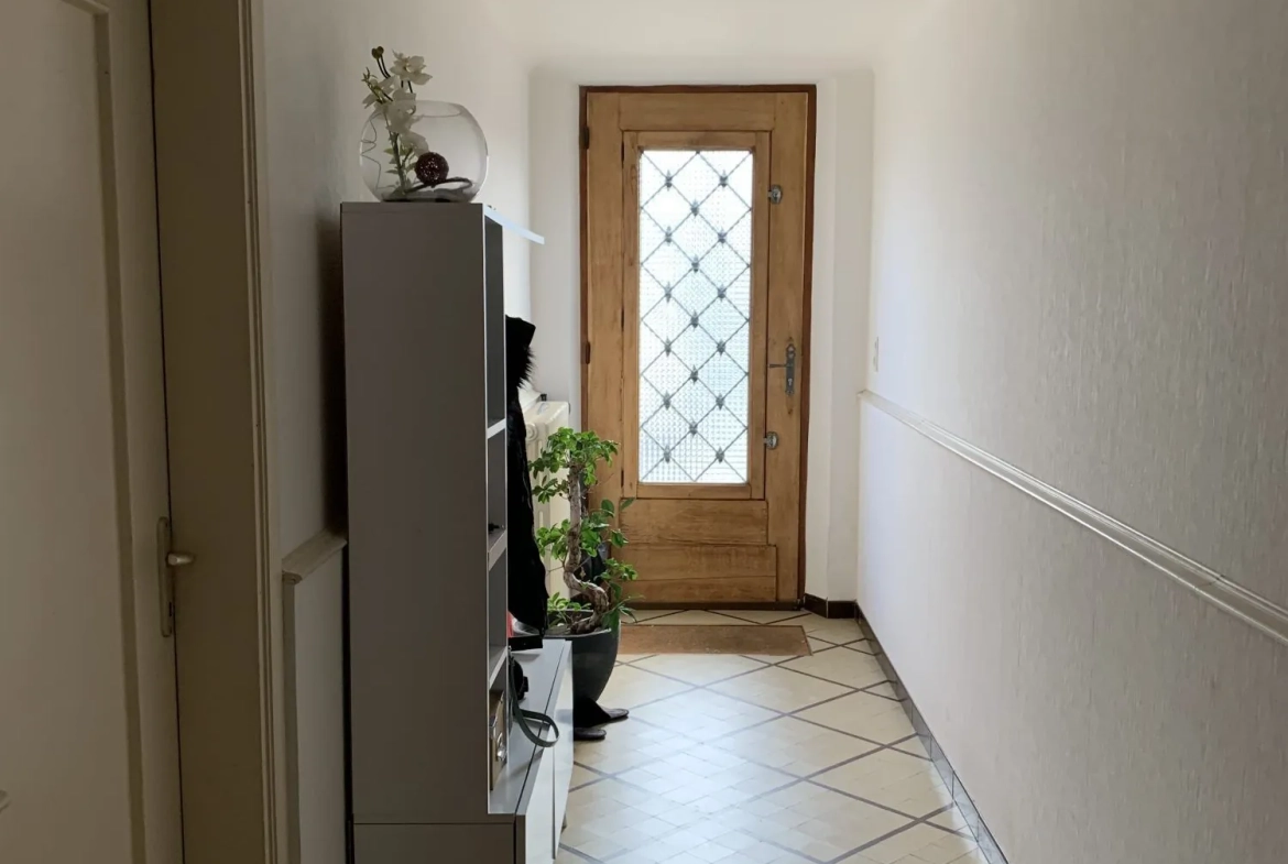 Charmante maison mitoyenne avec 4 chambres à Albi - Confort moderne 