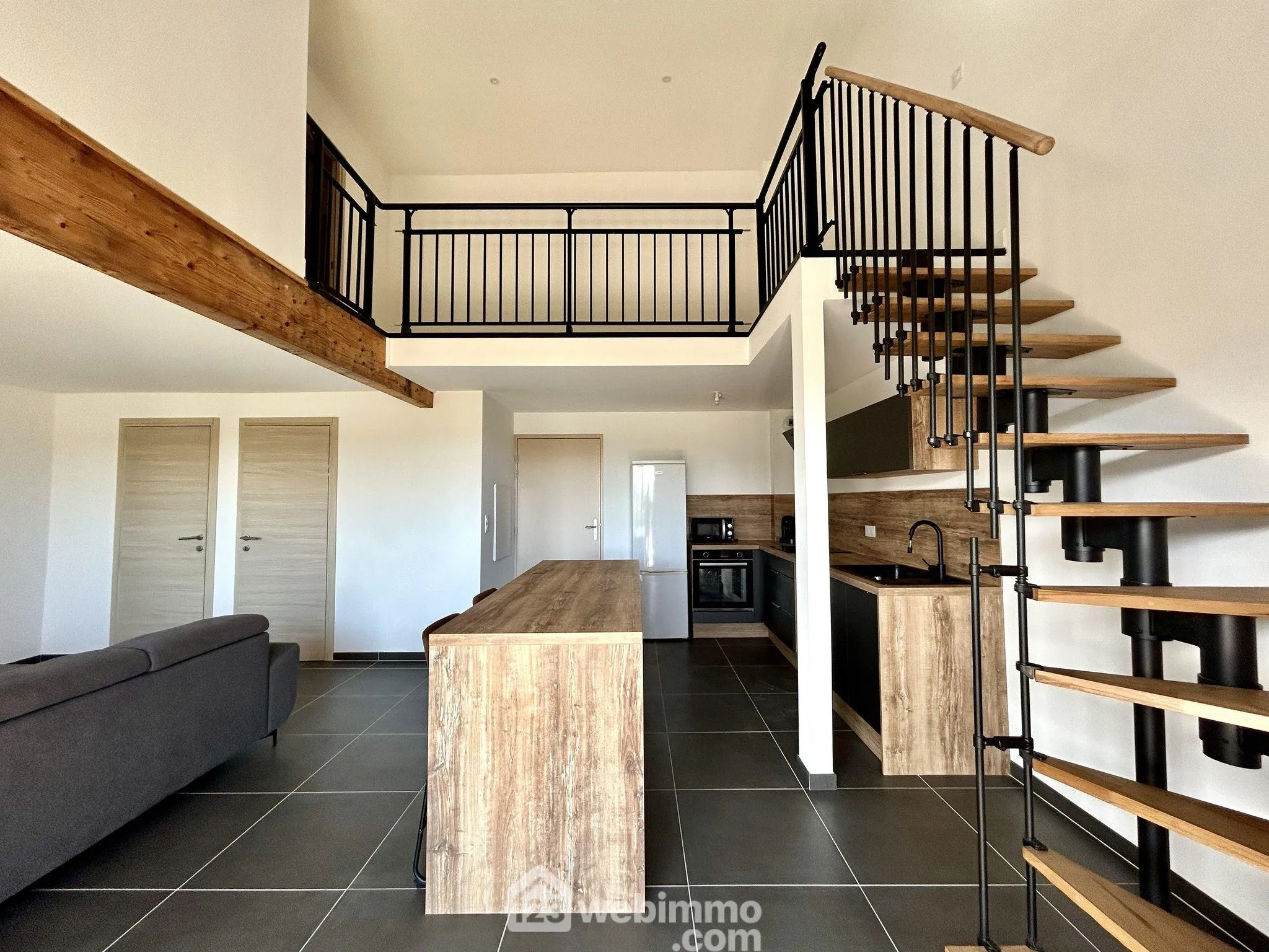 Bel appartement duplex de 68 m² avec terrasse à Lucciana en vente 