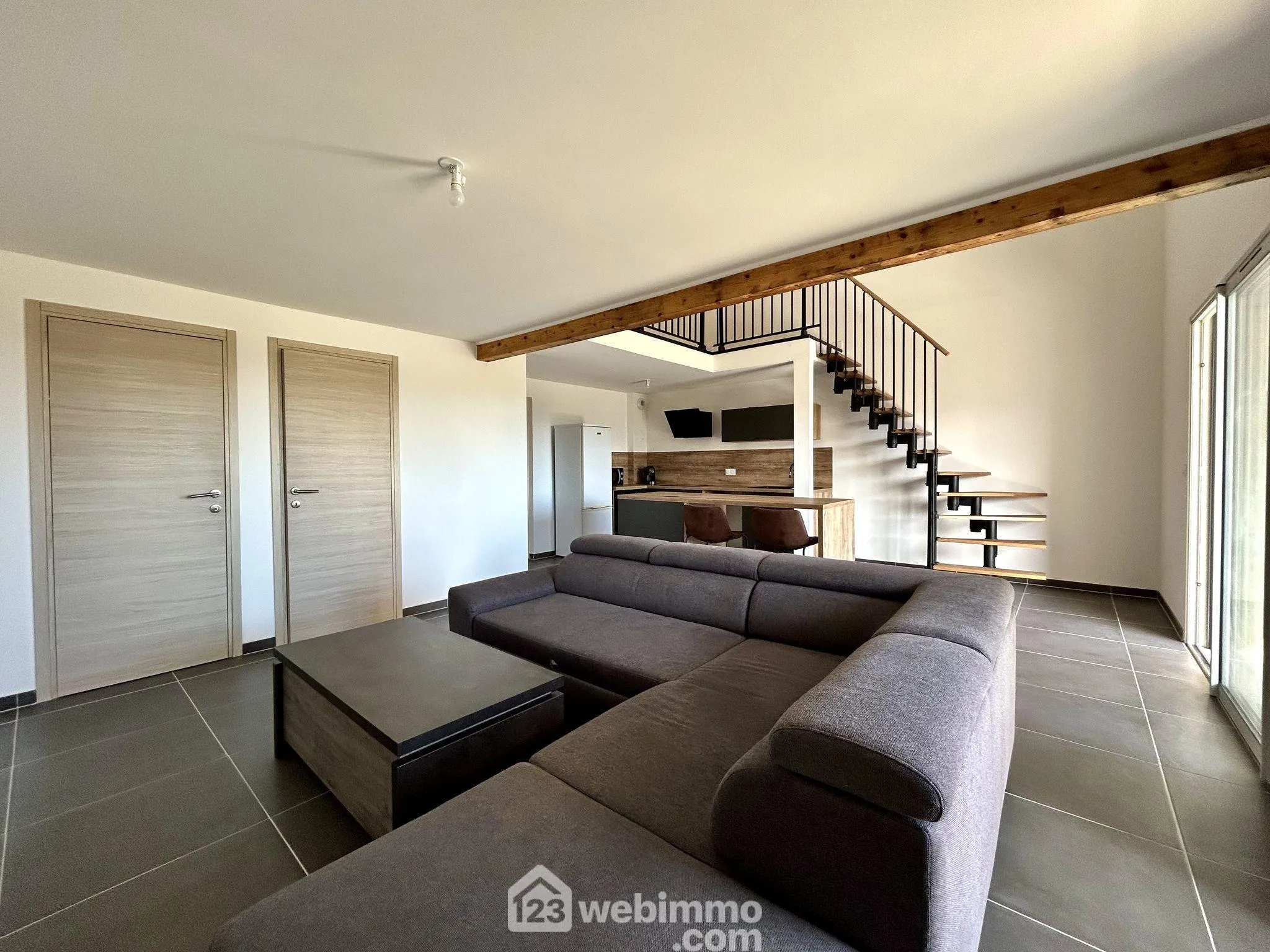 Bel appartement duplex de 68 m² avec terrasse à Lucciana en vente 
