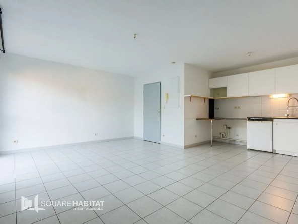 Appartement T2 à Cavaillon avec parking, résidence sécurisée