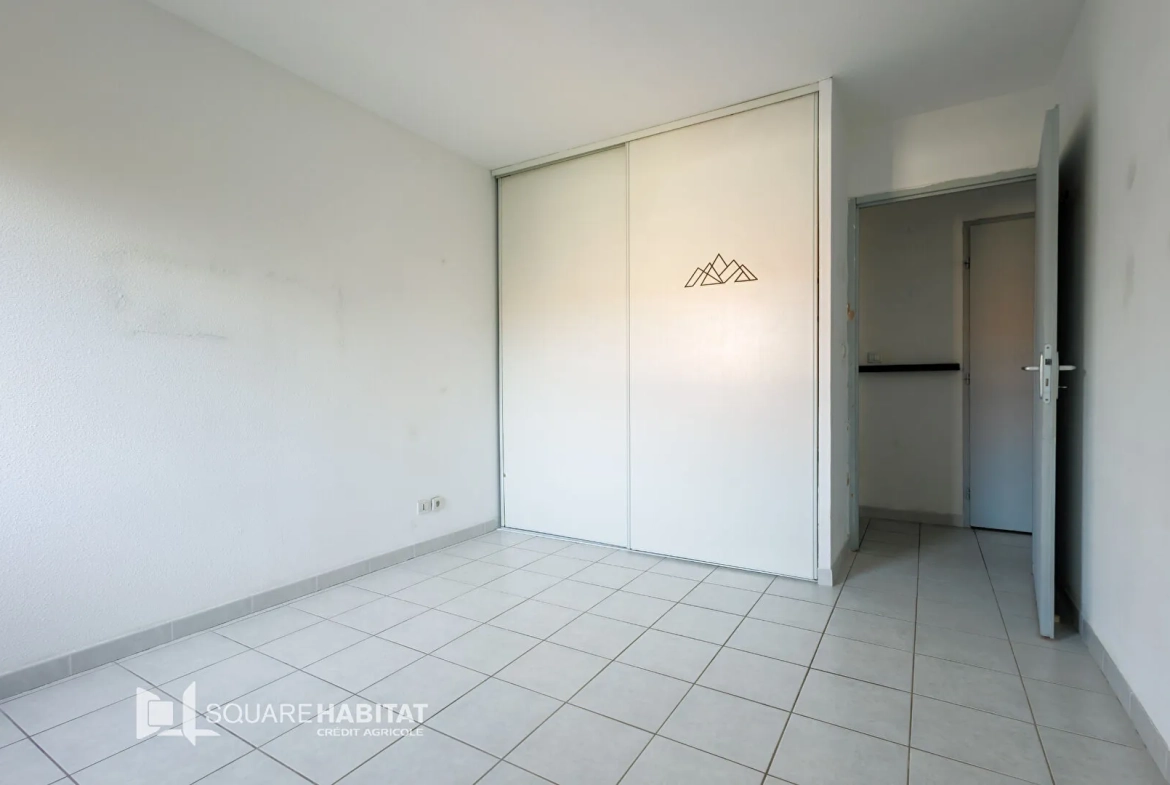 Appartement T2 à Cavaillon avec parking, résidence sécurisée 