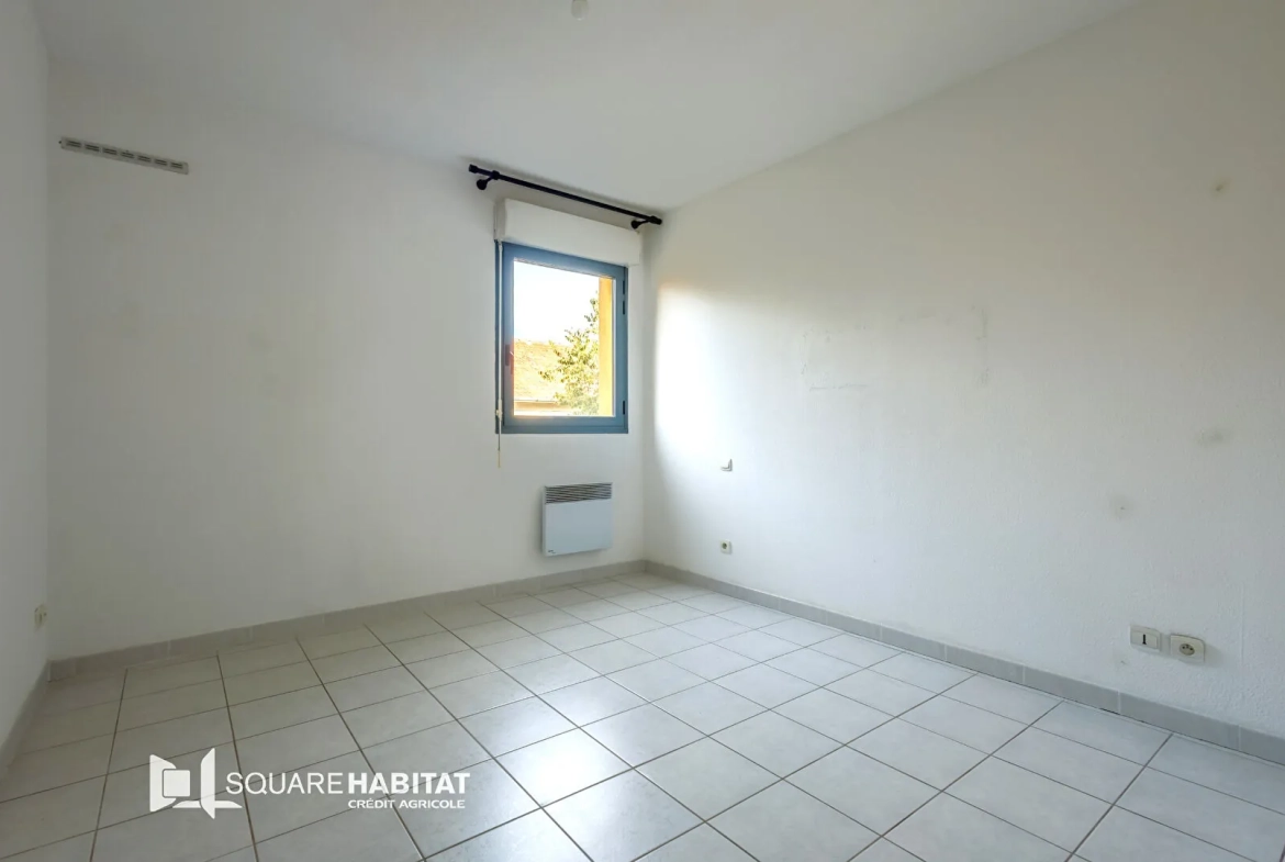 Appartement T2 à Cavaillon avec parking, résidence sécurisée 