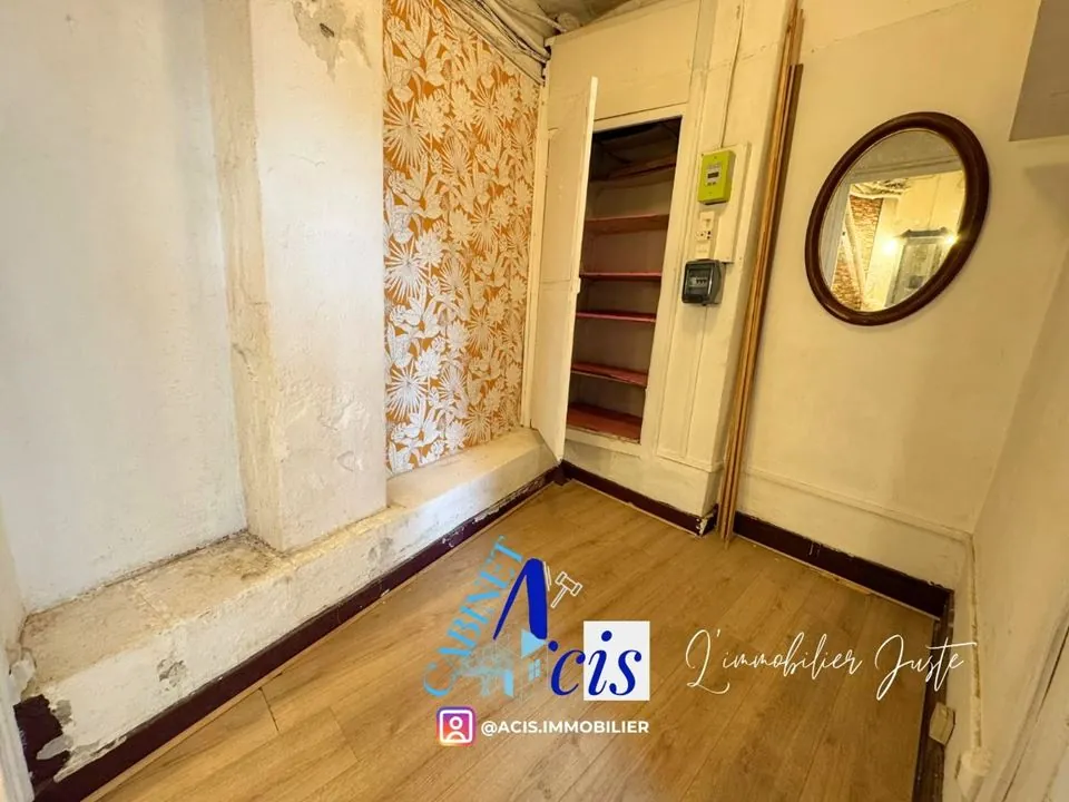 Local commercial de 20 m² à vendre à Beaulieu-sur-Mer, emplacement stratégique 