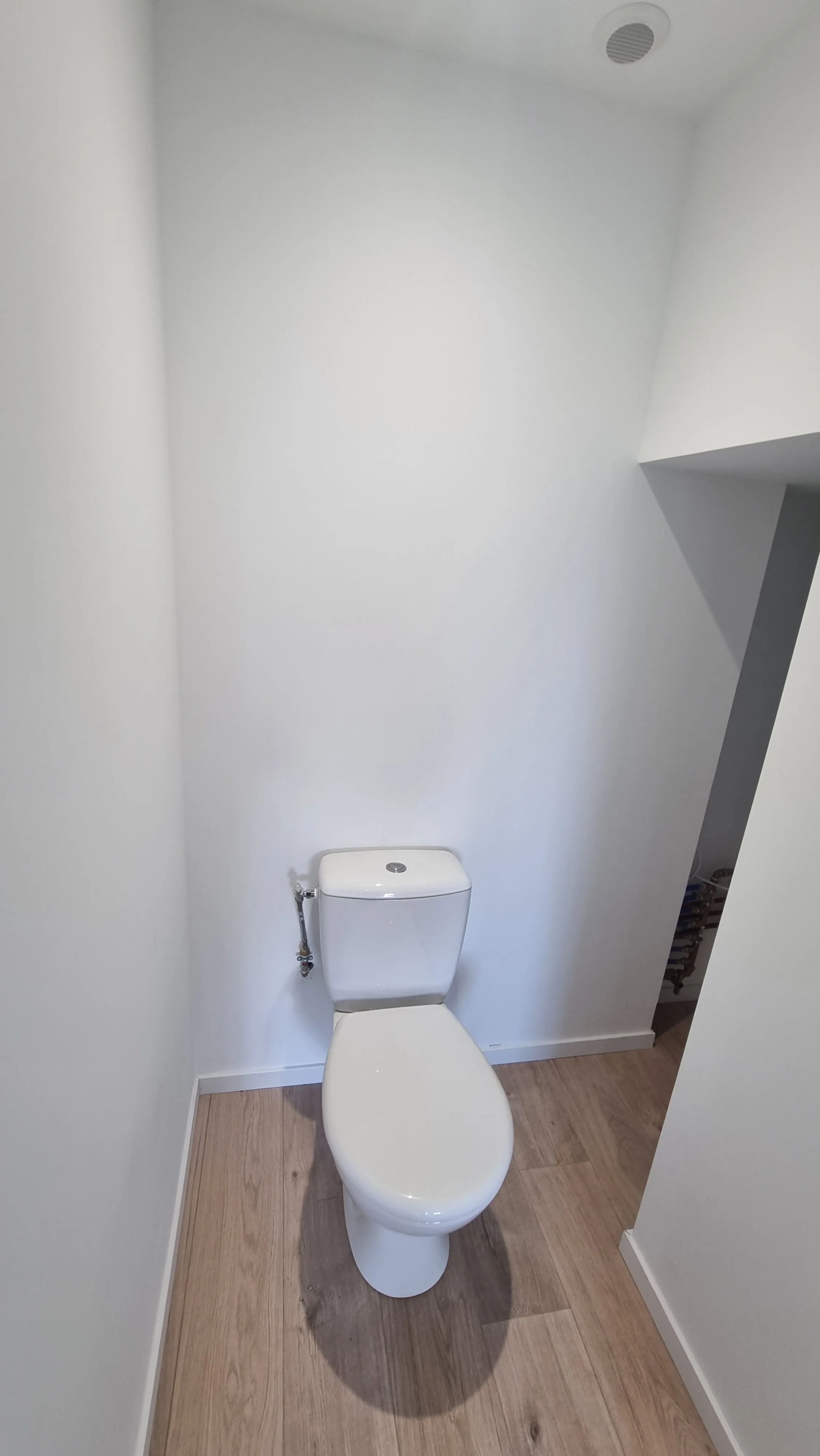 Maison rénovée de 159 m² à Vougy avec extérieur et parking privé, proche de Roanne 