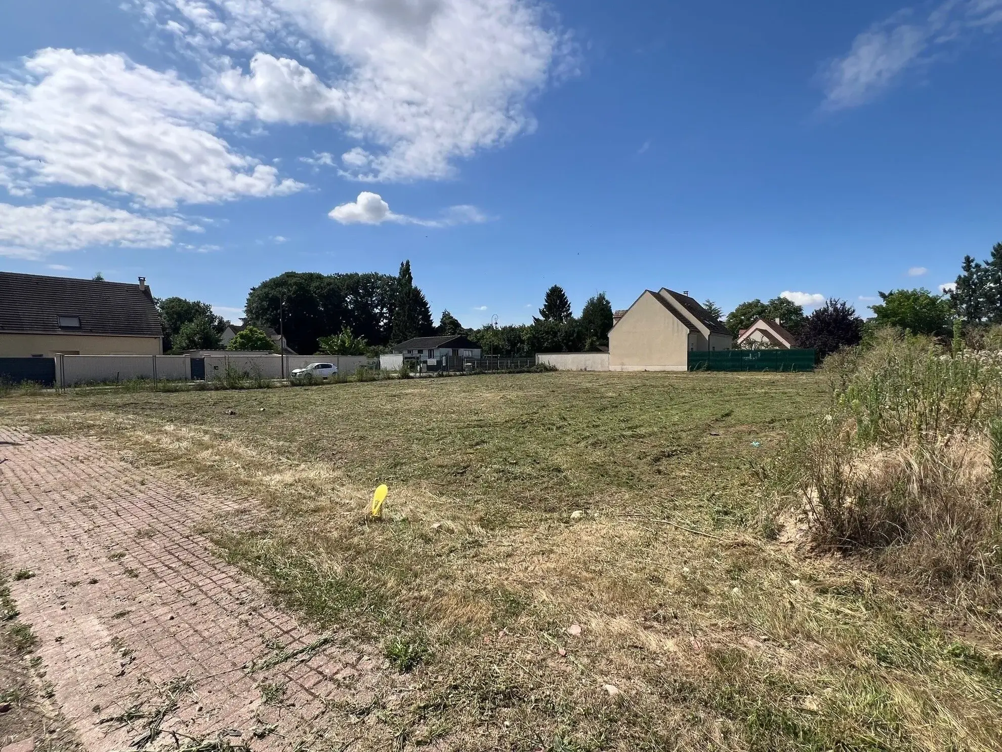 Terrains à bâtir de 500 m² à Maule - Parfait pour votre projet immobilier 