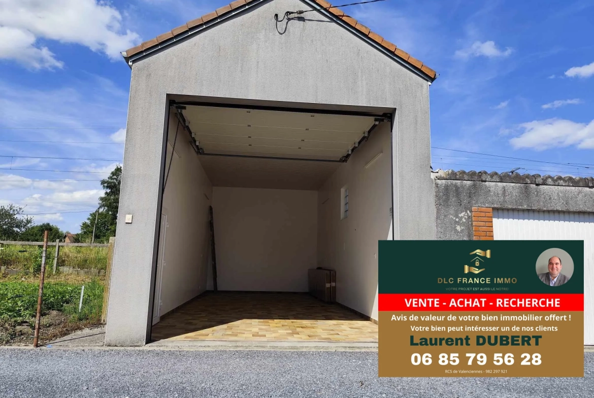 Grand garage de 40 m² avec terrain constructible à Jolimetz 