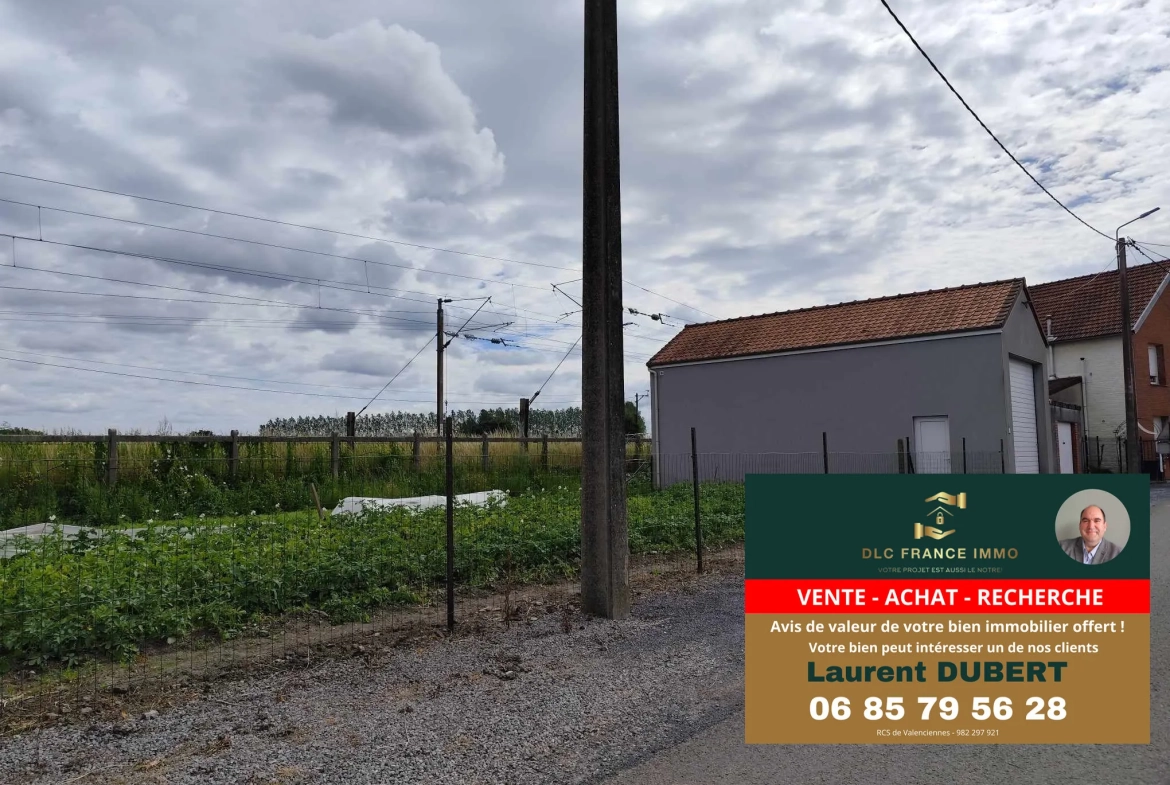 Grand garage de 40 m² avec terrain constructible à Jolimetz 
