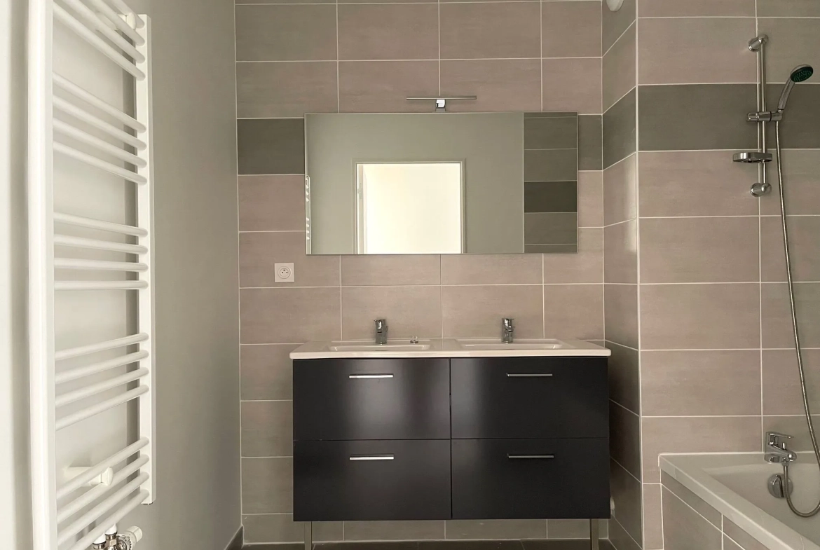 A vendre appartement avec 2 chambres et terrasse à Dardilly (69570) 