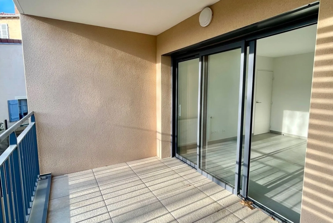 A vendre appartement avec 2 chambres et terrasse à Dardilly (69570) 