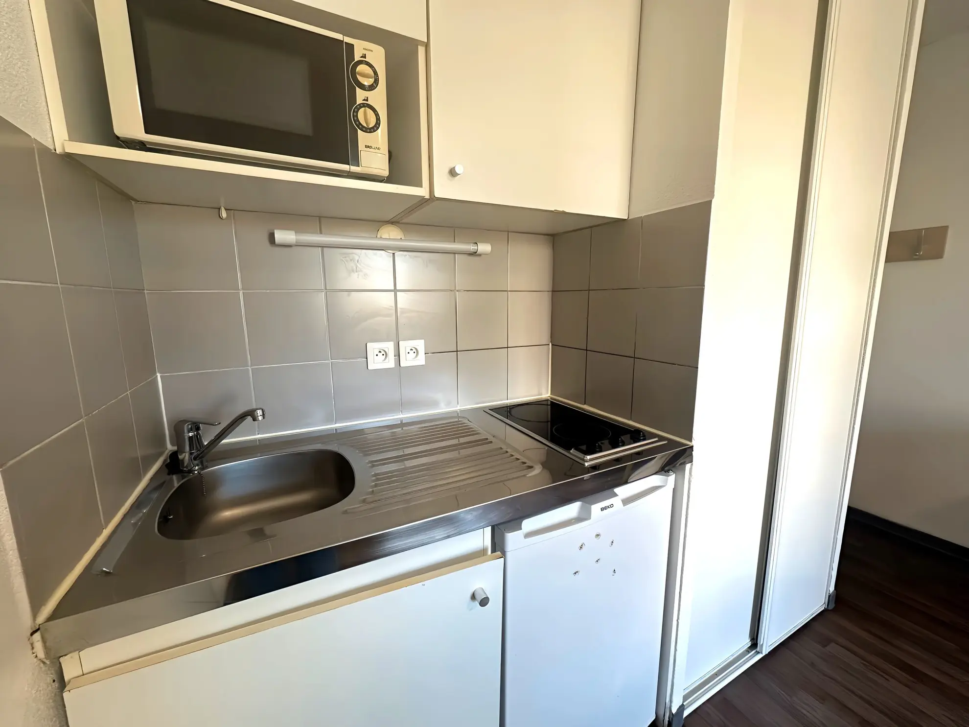 Studio meublé avec parking à Marseille, rendement locatif sécurisé jusqu’en 2029 