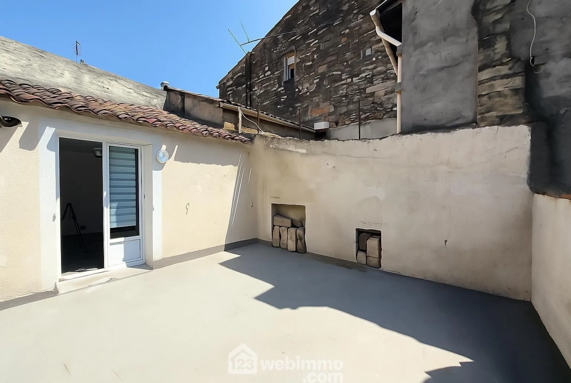 Maison duplex de 105 m² à Vauvert avec deux logements séparés 
