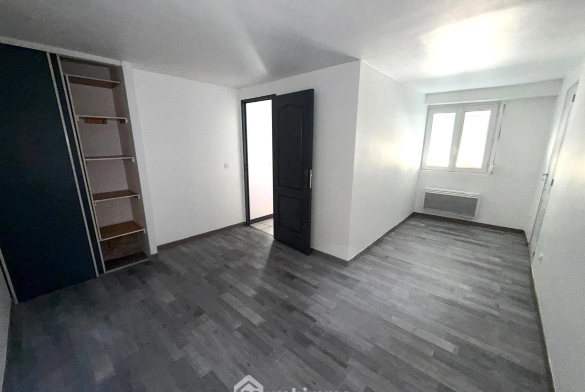 Maison duplex de 105 m² à Vauvert avec deux logements séparés 