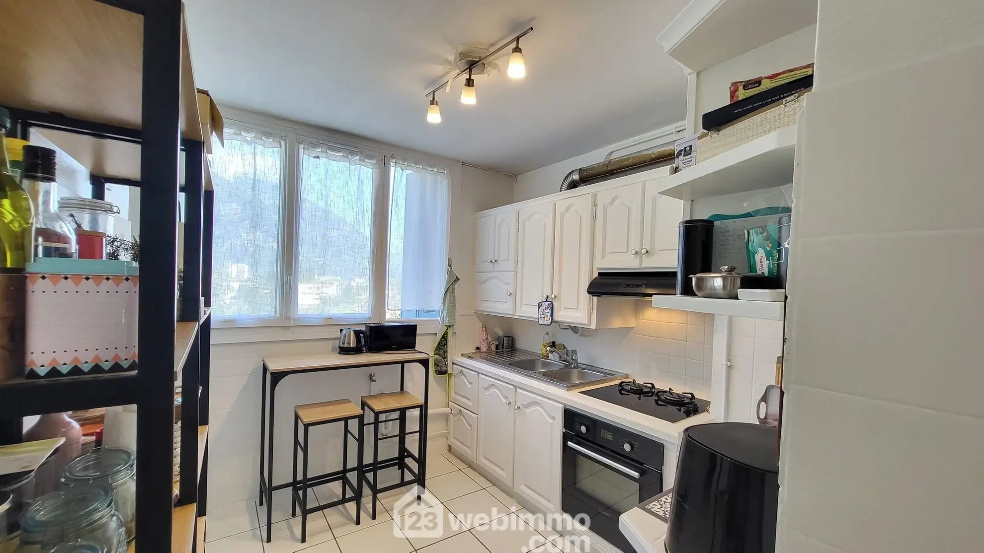A vendre appartement lumineux de 71,25 m² à Fontaine avec vue sur Belledonne 
