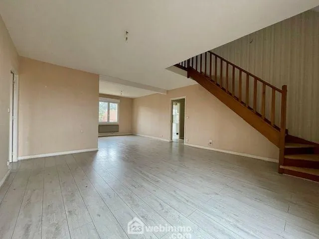 Vente appartement duplex 6 pièces à Noyon, résidence sécurisée 