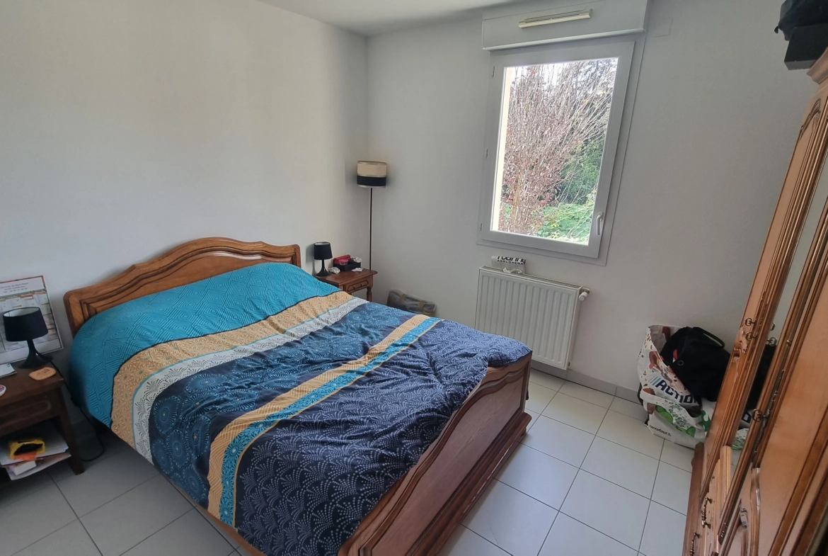 Appartement T4 avec terrasse, piscine et parking à Roanne - Résidence sécurisée 