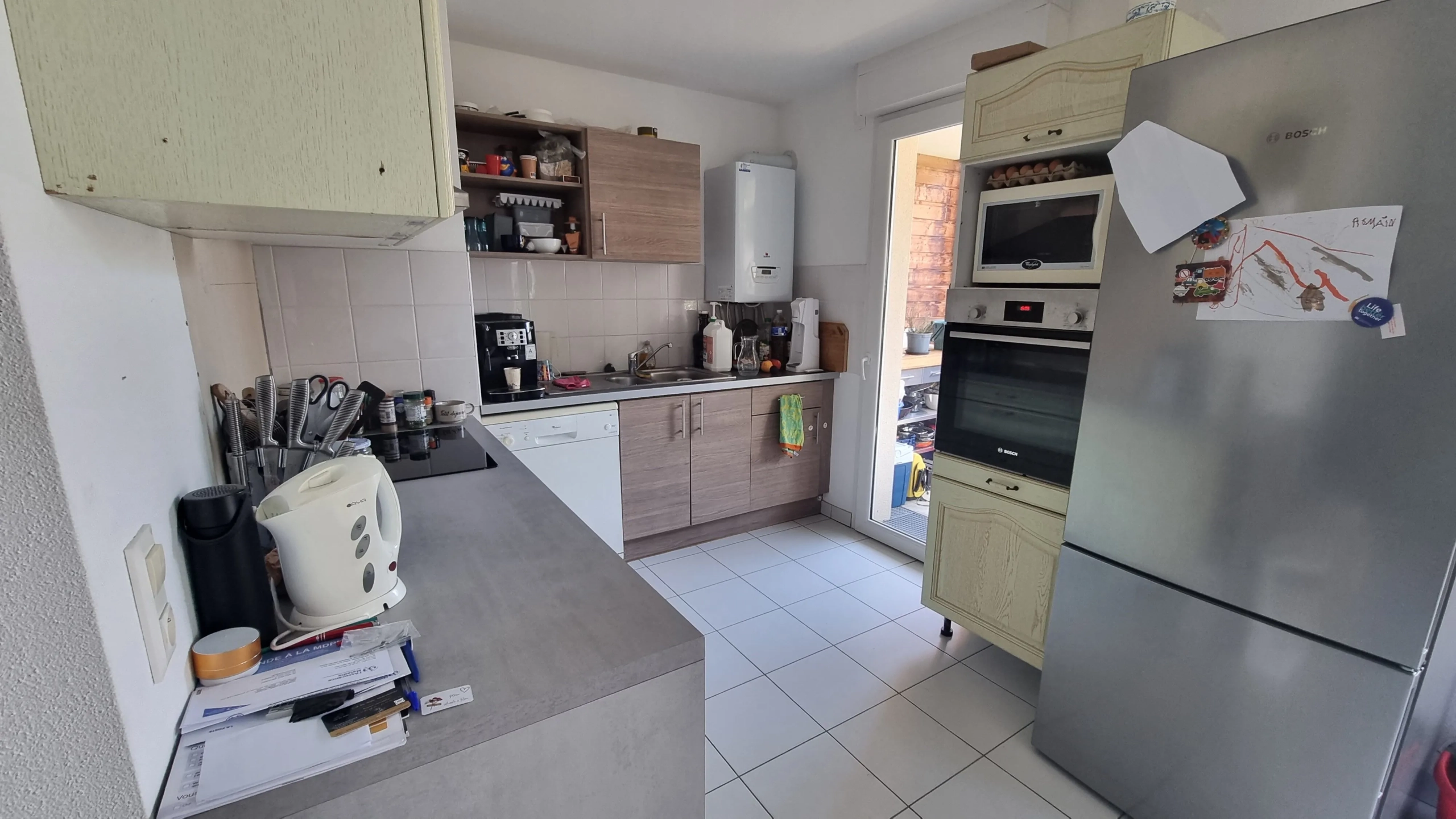 Appartement T4 avec terrasse, piscine et parking à Roanne - Résidence sécurisée 