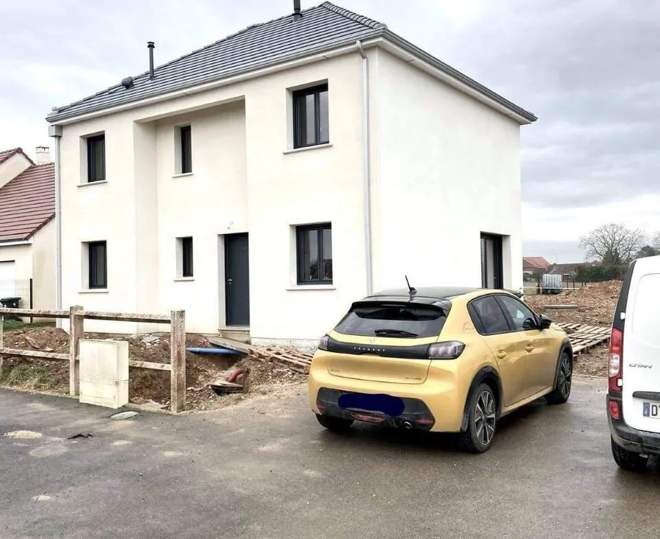 Maison neuve à Jumel proche Ailly-sur-Noye avec prêt à taux zéro et garanties 