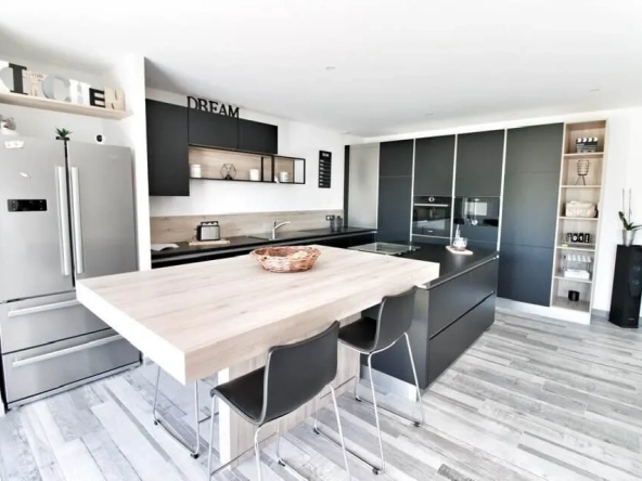 Maison neuve à Bellegarde-Poussieu – 3 chambres, jardin, options personnalisation