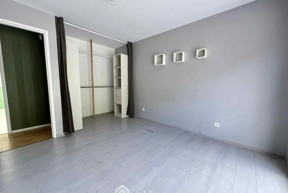 Maison de plain-pied à vendre à Mons en Lannois, 117 m², jardin, 3 chambres 