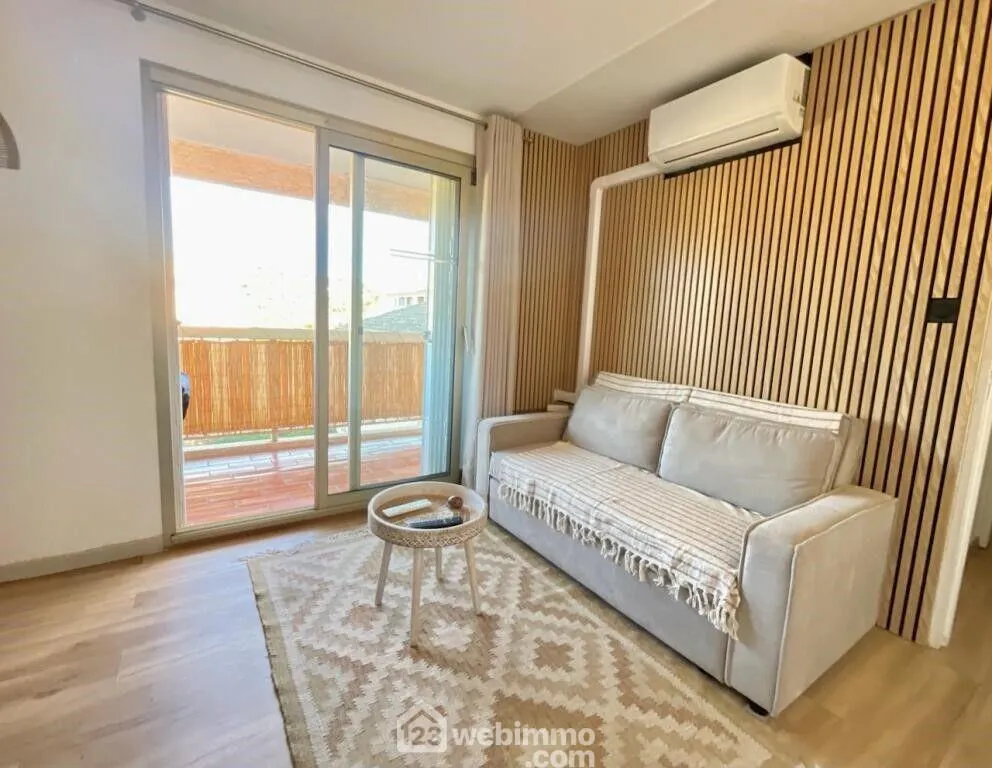 Appartement 2 pièces avec terrasse et piscine à Sainte-Maxime 